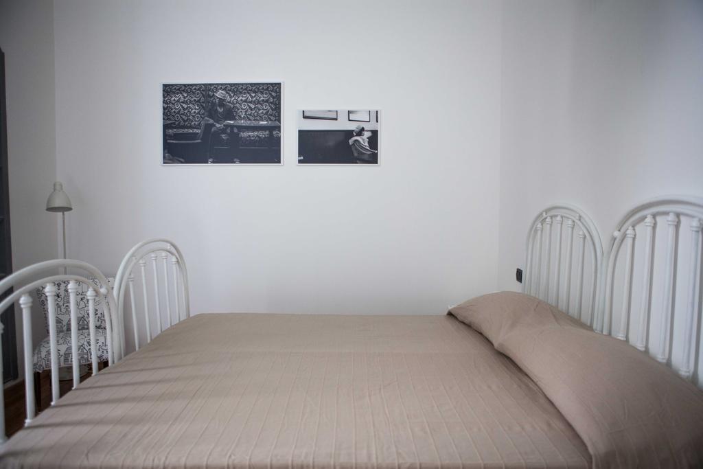 Casa Q Bed & Breakfast Lecce Quarto foto